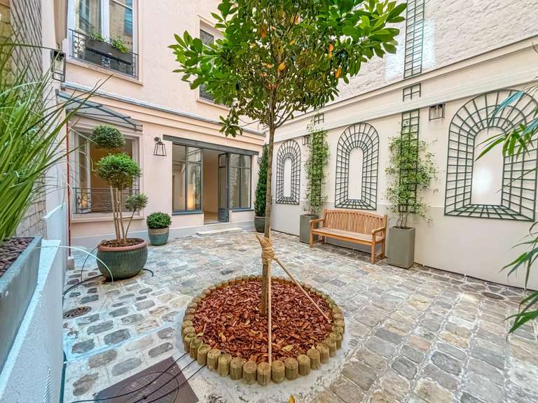 Appartement Paris 17e - 5 chambres - 215m²