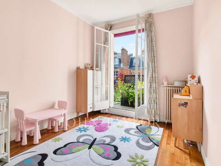 Appartement Paris 17e - 3 chambres - 272m²