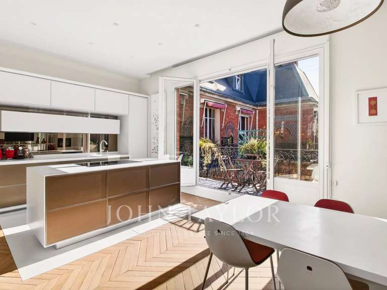 Appartement Paris 17e - 3 chambres - 272m²