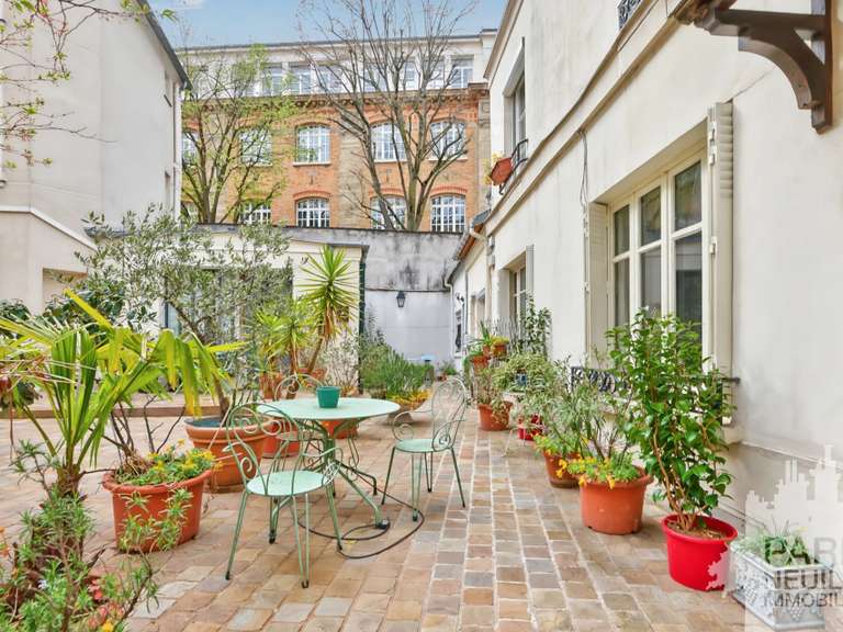 Appartement Paris 17e - 2 chambres - 64m²