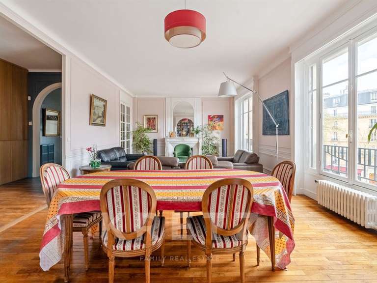 Appartement Paris 17e - 6 chambres - 285m²