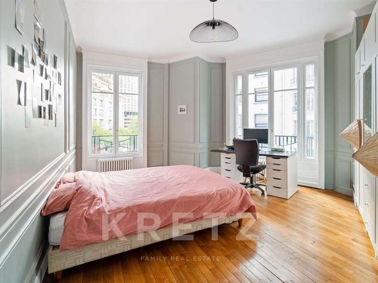 Appartement Paris 17e - 6 chambres - 285m²