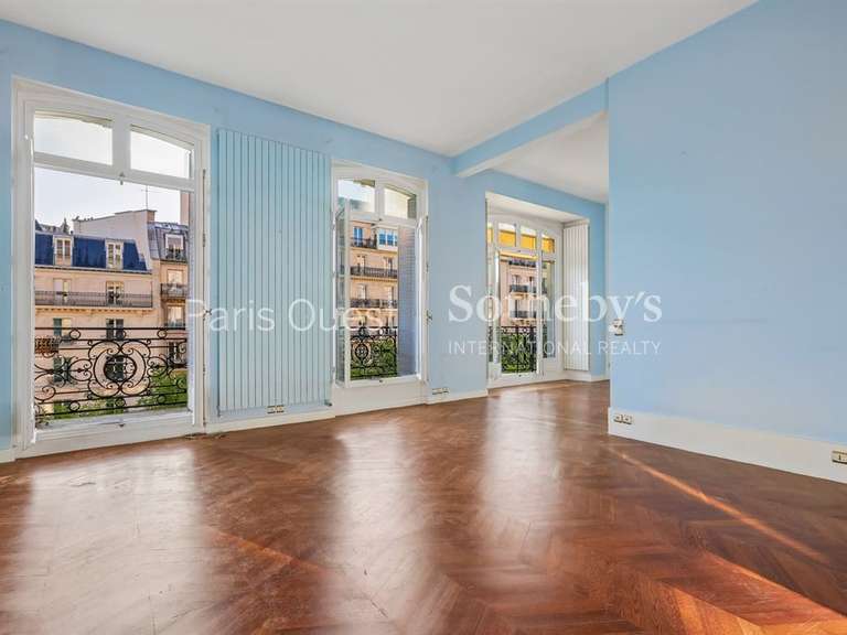 Appartement Paris 17e - 3 chambres - 179m²
