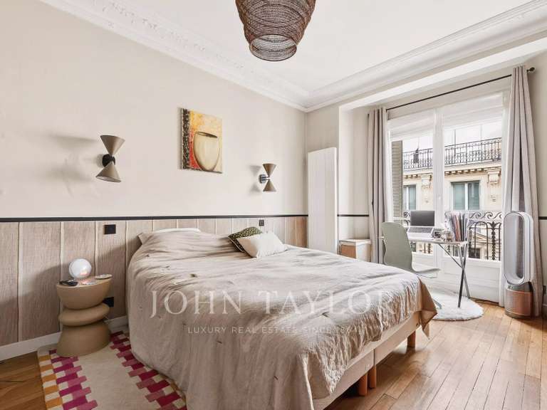 Appartement Paris 17e - 2 chambres - 66m²