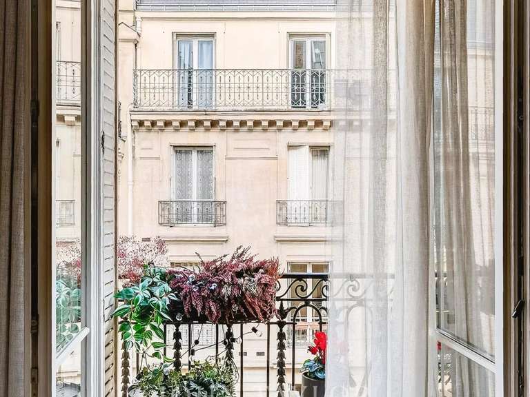 Appartement Paris 17e - 2 chambres - 66m²