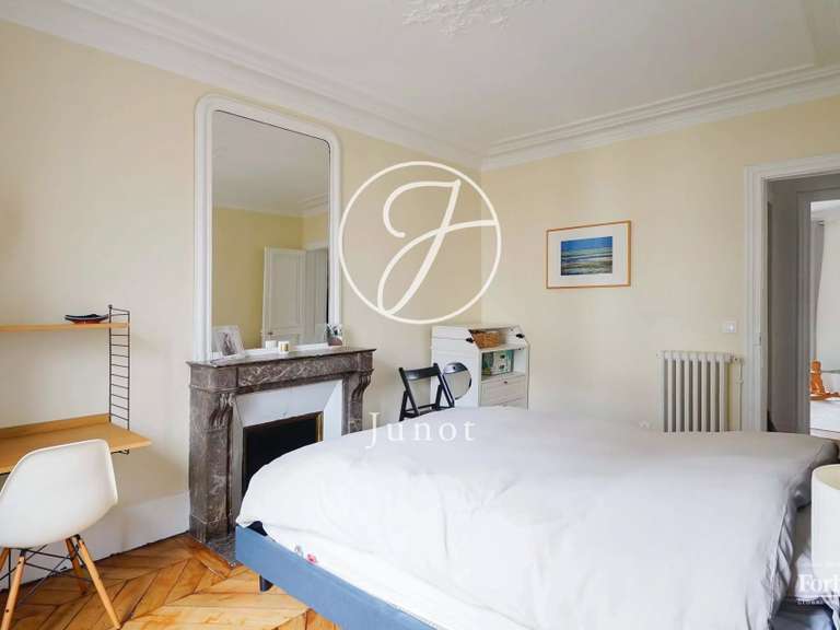 Appartement Paris 17e - 2 chambres - 81m²