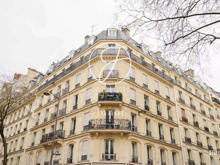 Appartement Paris 17e - 2 chambres - 81m²