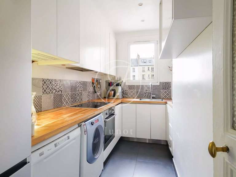 Appartement Paris 17e - 2 chambres - 81m²