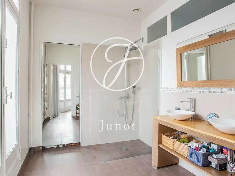 Appartement Paris 17e - 5 chambres - 247m²
