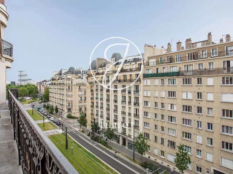 Appartement Paris 17e - 5 chambres - 247m²