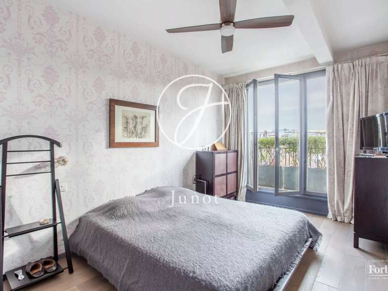 Appartement Paris 17e - 4 chambres - 145m²