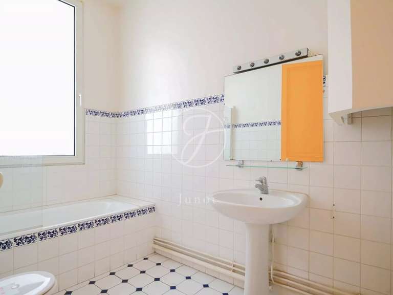 Appartement Paris 17e - 4 chambres - 234m²