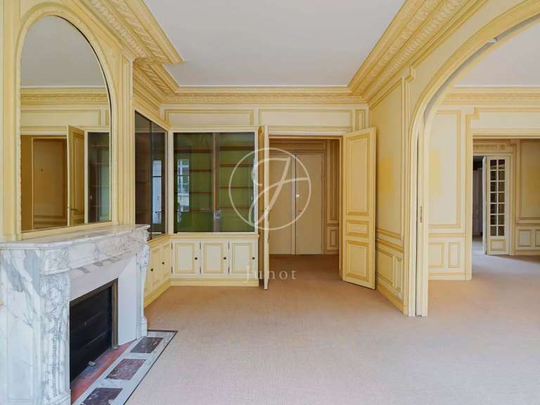 Appartement Paris 17e - 4 chambres - 234m²