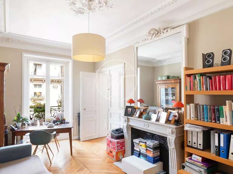 Appartement Paris 17e - 4 chambres - 161m²