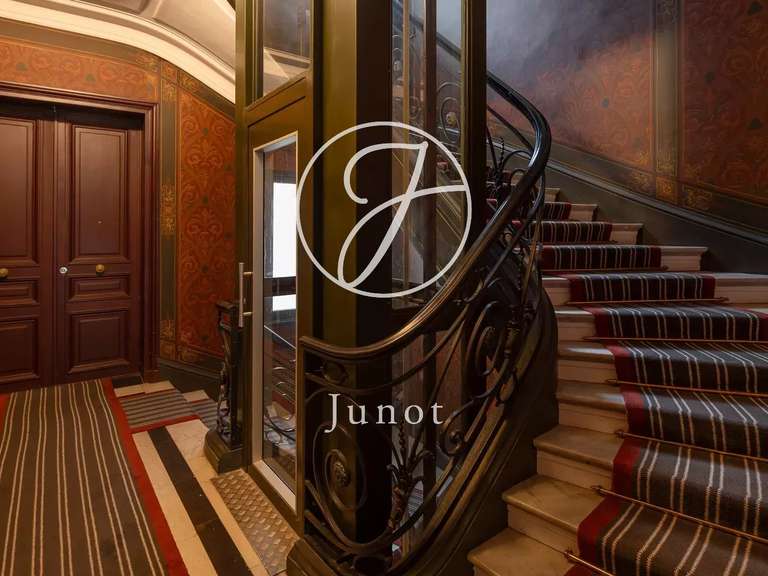 Appartement Paris 17e - 3 chambres - 155m²