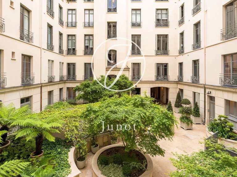 Appartement Paris 17e - 3 chambres - 155m²