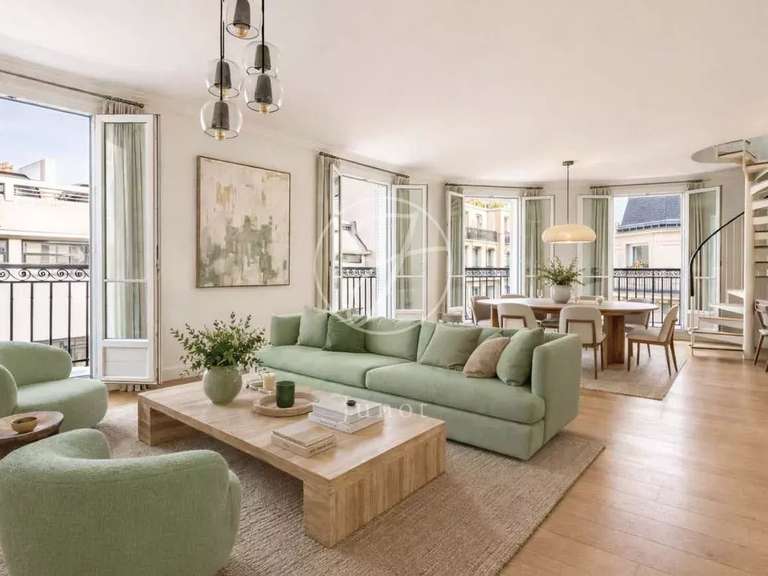 Appartement Paris 17e - 4 chambres - 126m²
