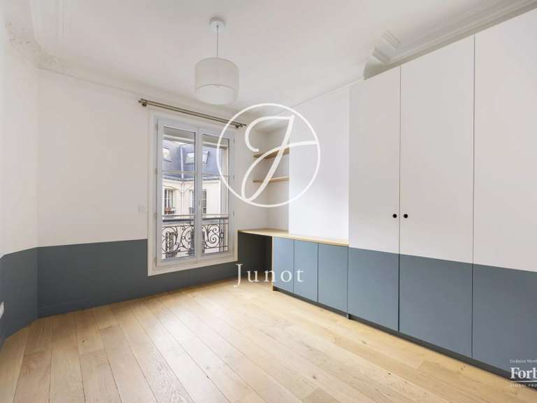 Appartement Paris 17e - 4 chambres - 126m²