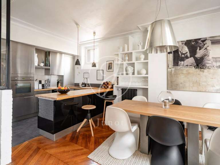 Apartment Paris 17e - 1 bedroom - 82m²