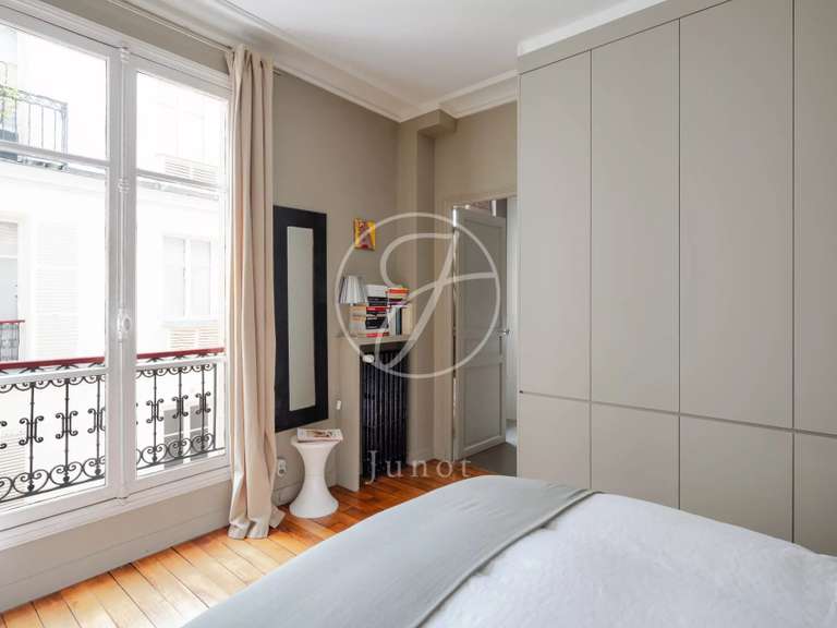 Apartment Paris 17e - 1 bedroom - 82m²