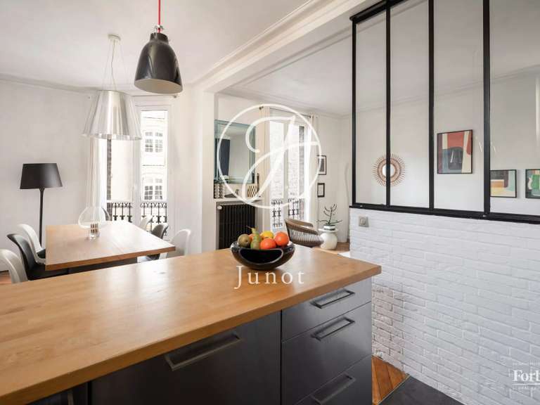 Appartement Paris 17e - 2 chambres - 82m²