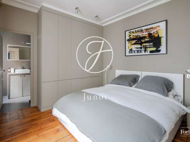 Appartement Paris 17e - 2 chambres - 82m²