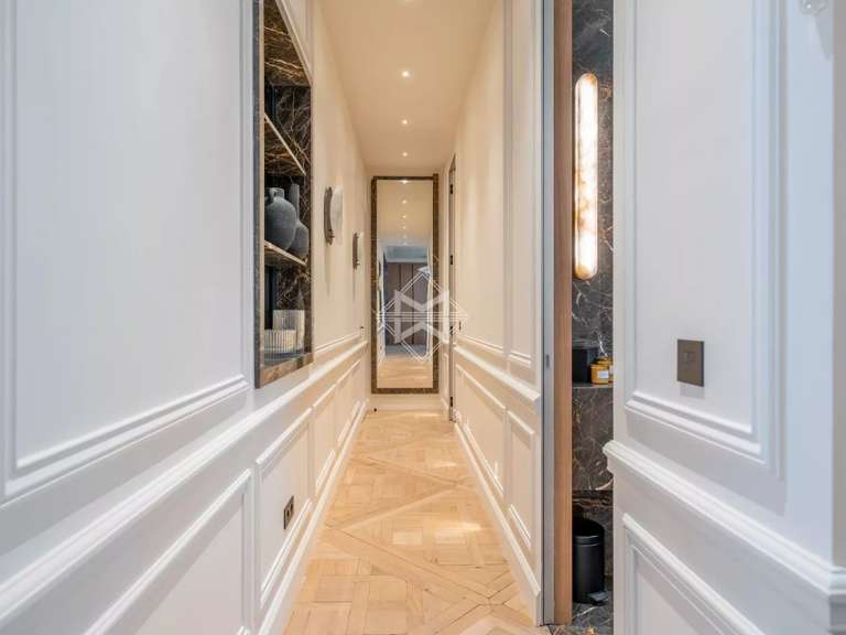 Appartement Paris 17e - 3 chambres - 145m²