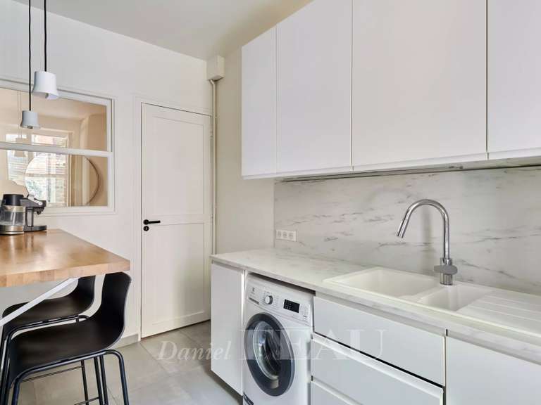 Appartement Paris 17e - 2 chambres - 67m²