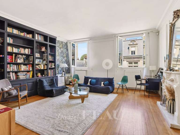 Appartement Paris 17e - 3 chambres - 137m²