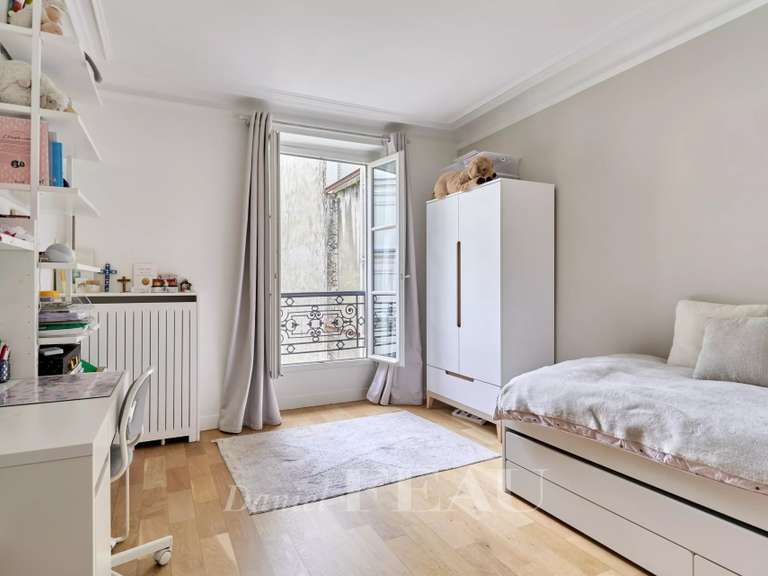 Appartement Paris 17e - 3 chambres - 102m²