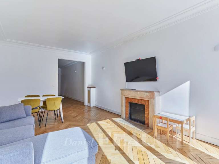 Appartement Paris 17e - 3 chambres - 113m²
