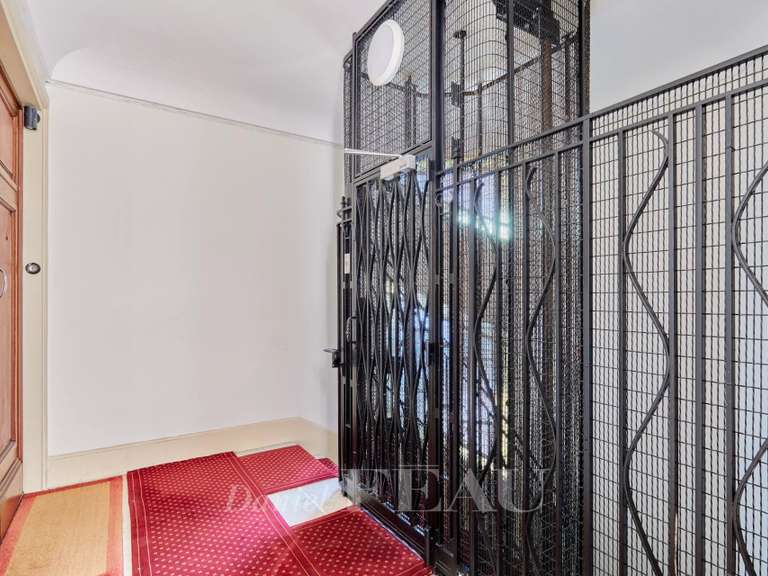 Appartement Paris 17e - 3 chambres - 113m²