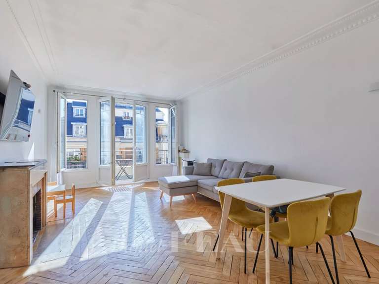 Appartement Paris 17e - 3 chambres - 113m²