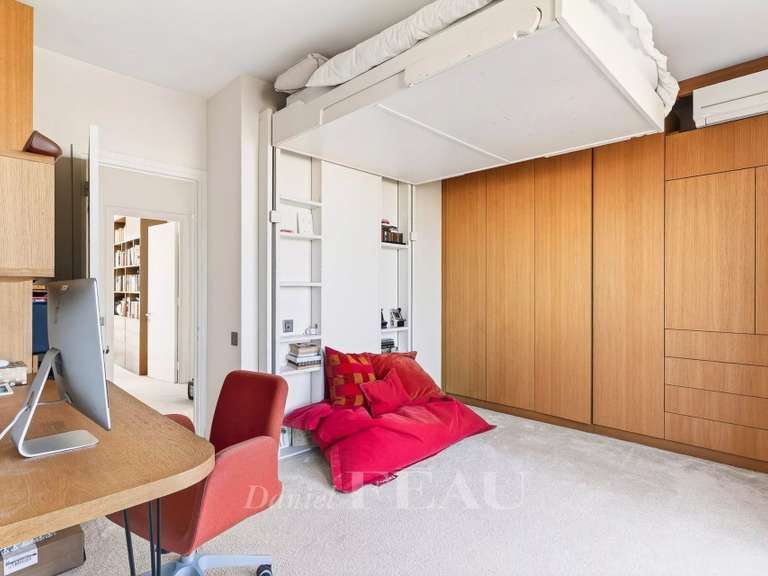 Appartement Paris 17e - 2 chambres - 247m²