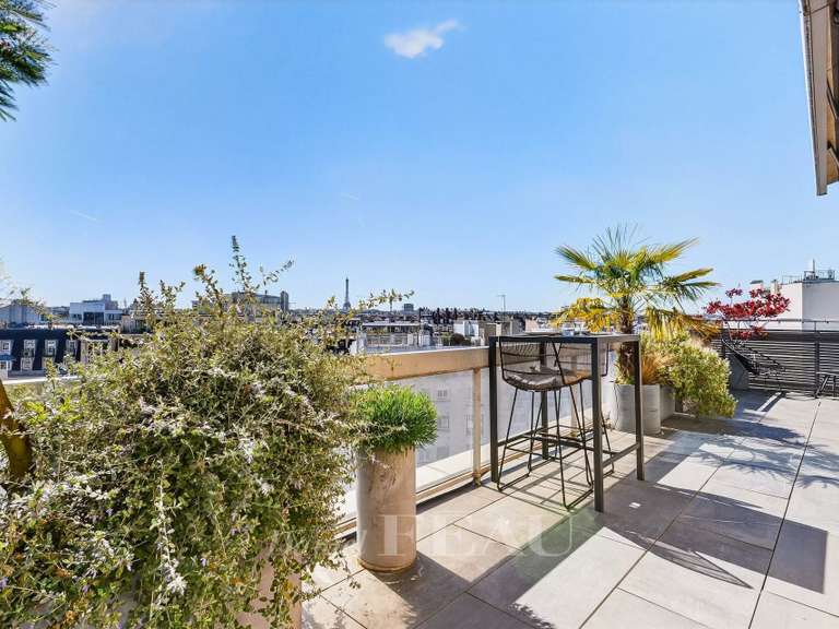 Appartement Paris 17e - 2 chambres - 247m²