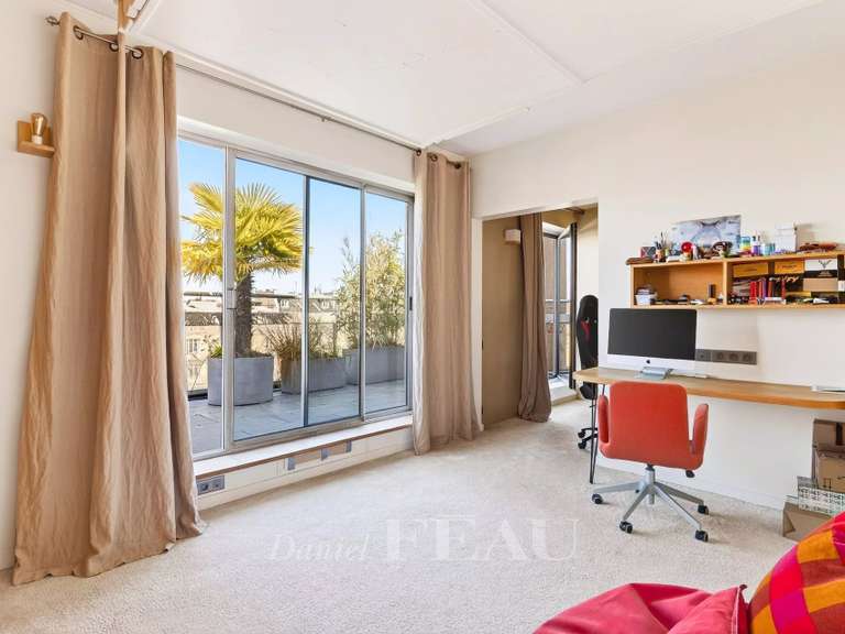 Appartement Paris 17e - 2 chambres - 247m²