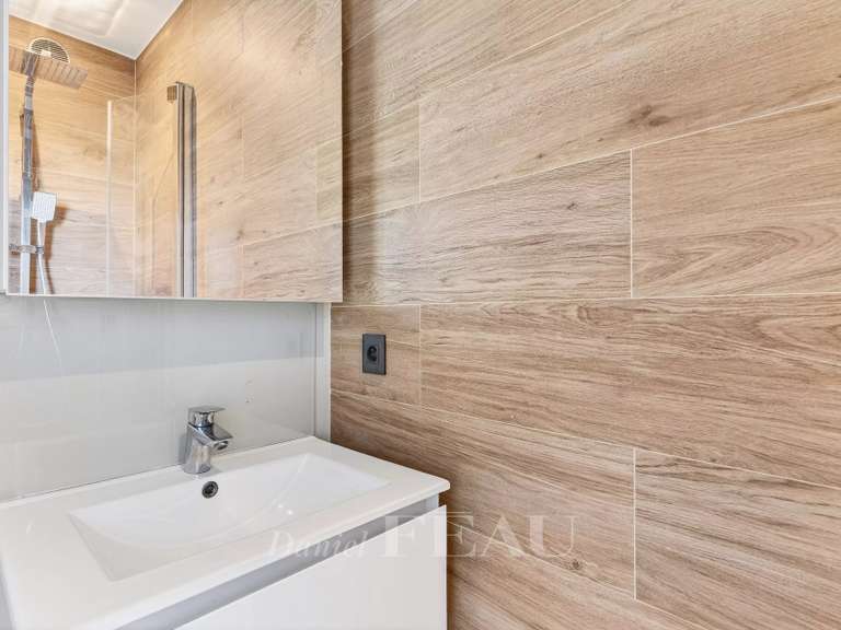 Appartement Paris 17e - 2 chambres - 247m²