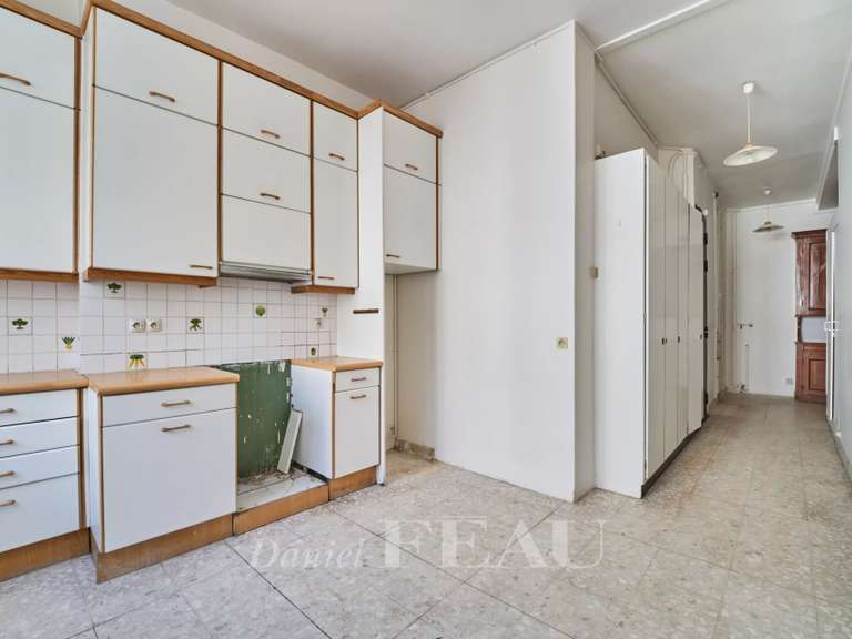 Appartement Paris 17e - 4 chambres - 235m²