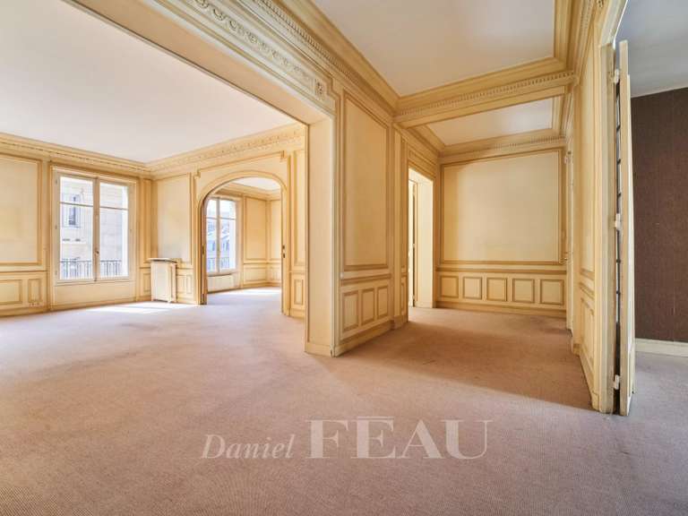 Appartement Paris 17e - 4 chambres - 235m²