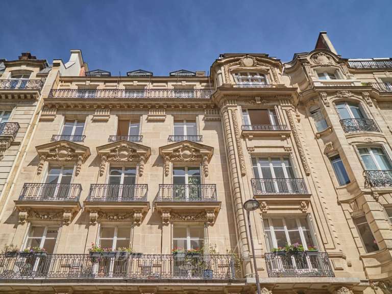 Appartement Paris 17e - 4 chambres - 235m²