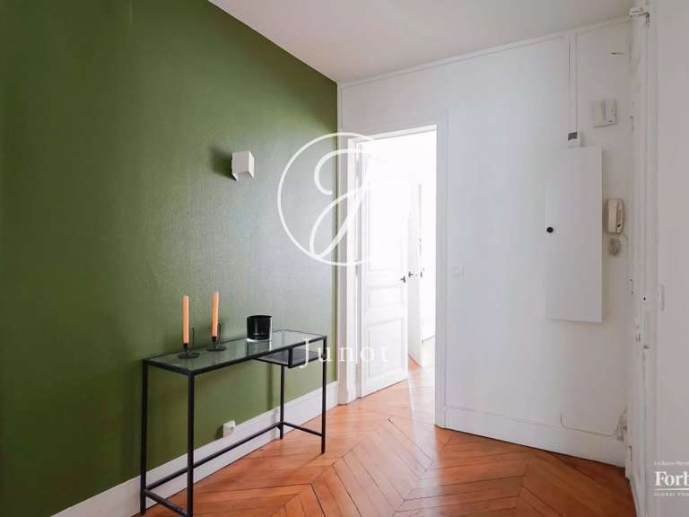Appartement Paris 17e - 61m²