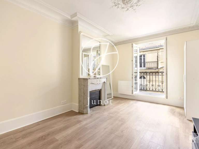 Appartement Paris 17e - 61m²