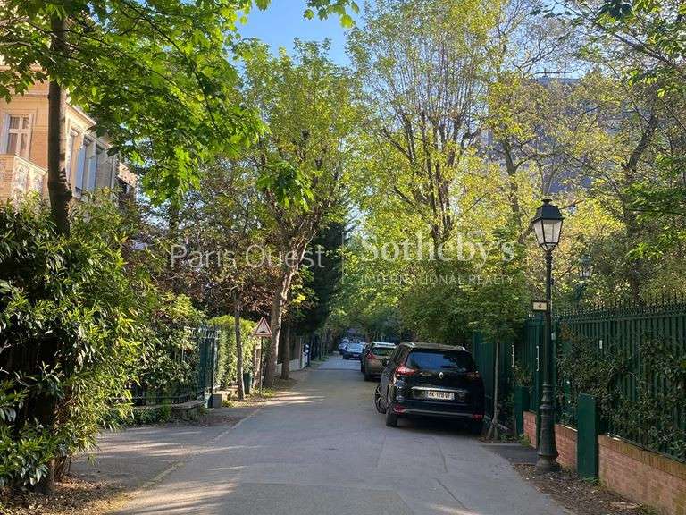 Appartement Paris 17e - 2 chambres - 168m²