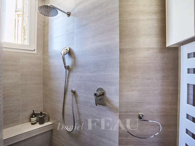 Appartement Paris 17e - 3 chambres - 102m²