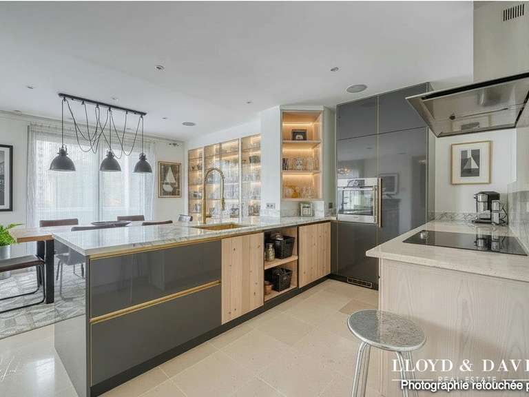 Appartement Paris 17e - 4 chambres - 290m²