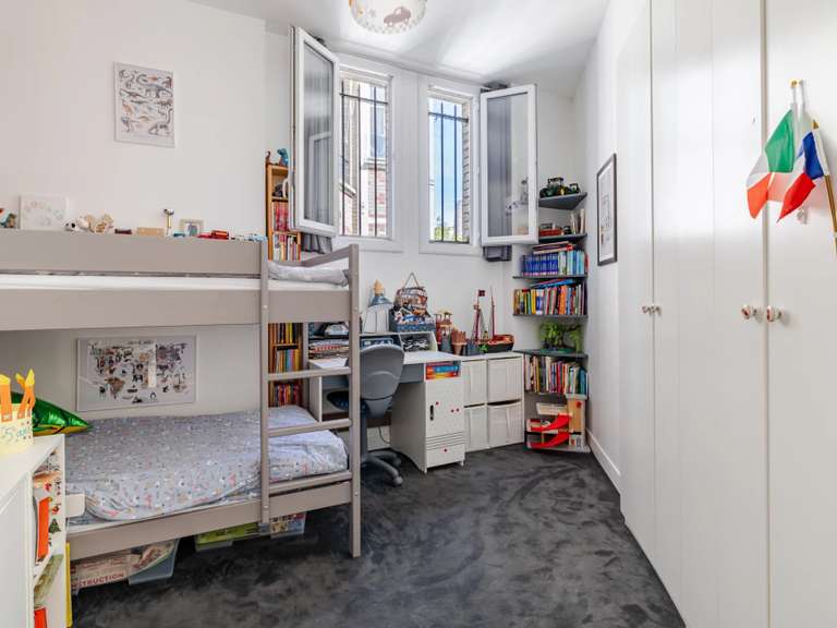 Appartement Paris 17e - 4 chambres - 123m²