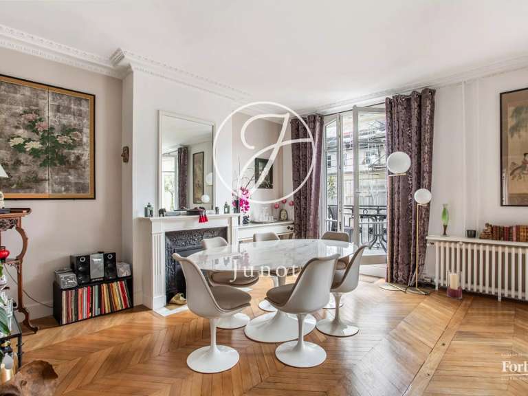 Appartement Paris 17e - 4 chambres - 181m²