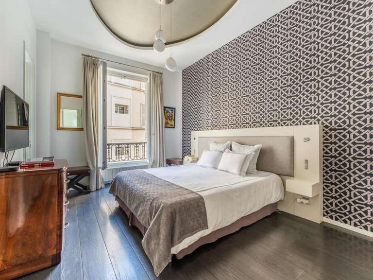 Appartement Paris 17e - 3 chambres - 198m²