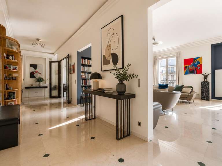 Apartment Paris 17e - 3 bedrooms - 198m²