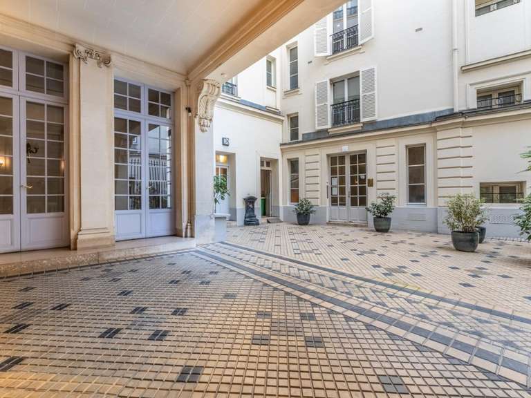 Appartement Paris 17e - 3 chambres - 198m²